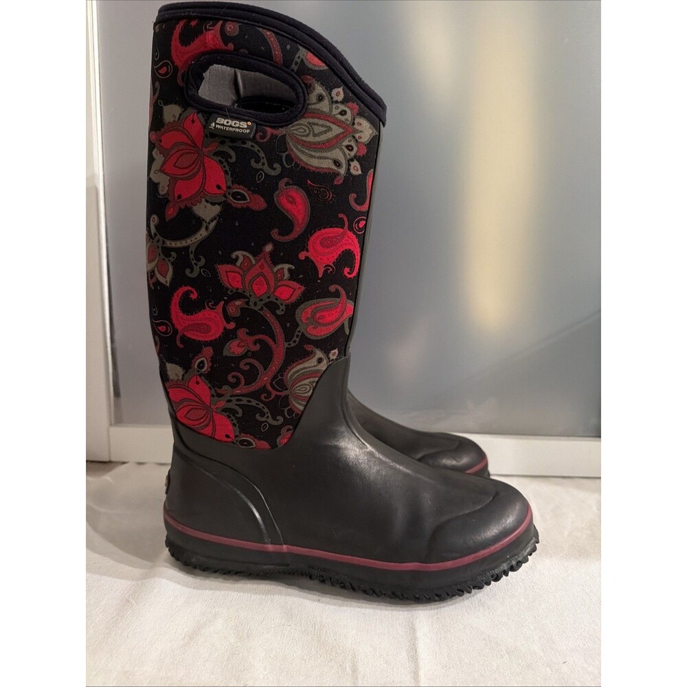 bogs waterproof boots Paisley Red Black Womens Size 8